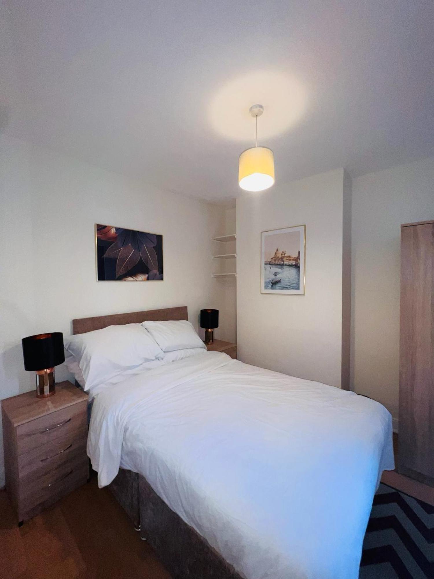 Baravaggio By Kasar * Leicester